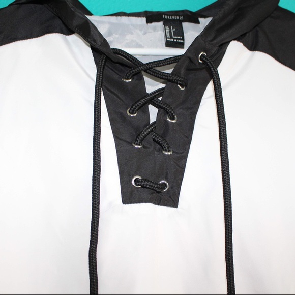 f21 worldwide flag windbreaker - Picture 4 of 4